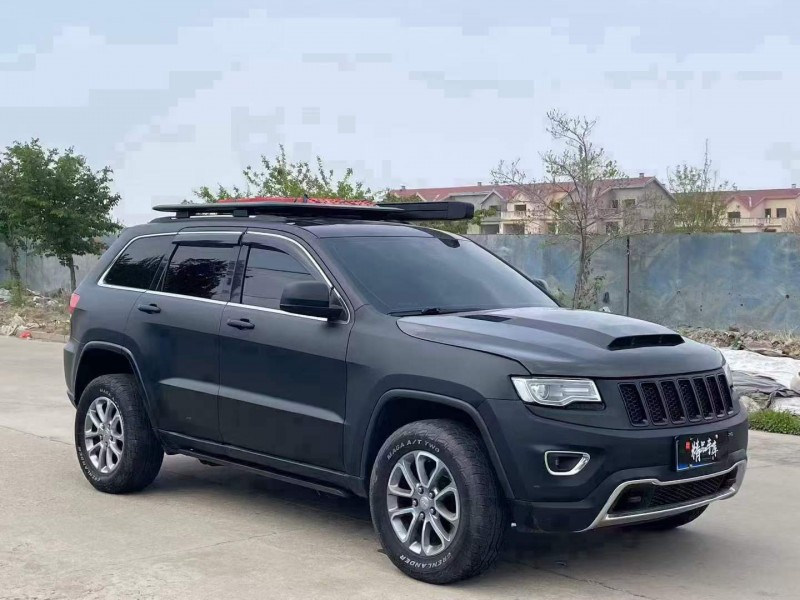 青島13年Jeep大切諾基3