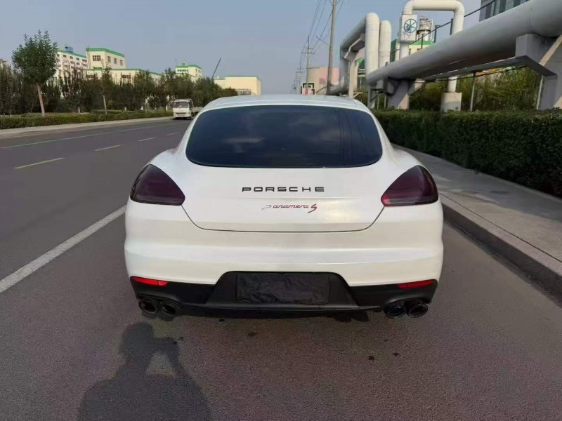 煙臺14年保時捷帕拉梅拉8