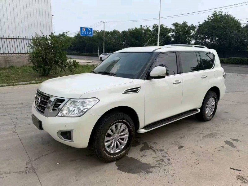 徐州19年日產途樂2