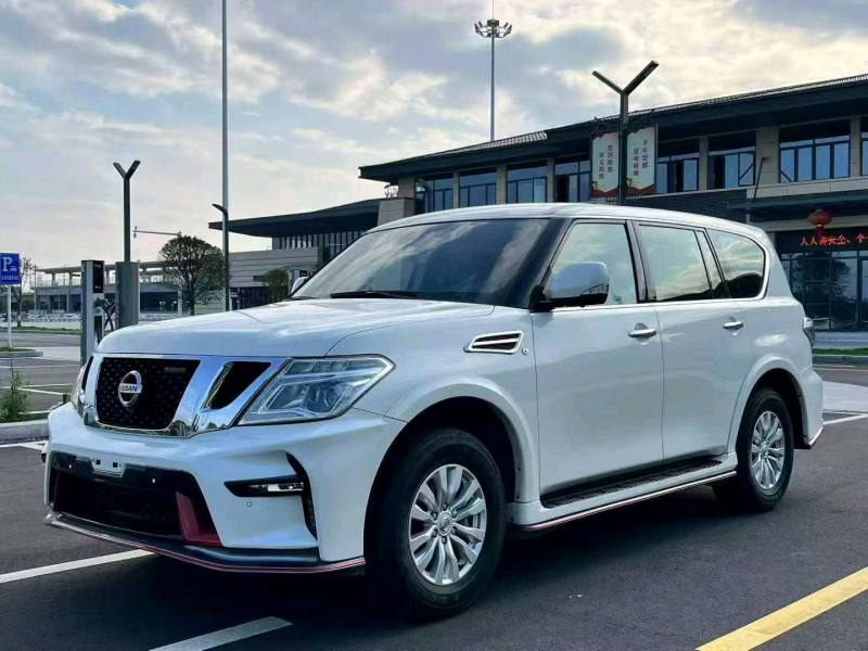 襄陽19年日產途樂3