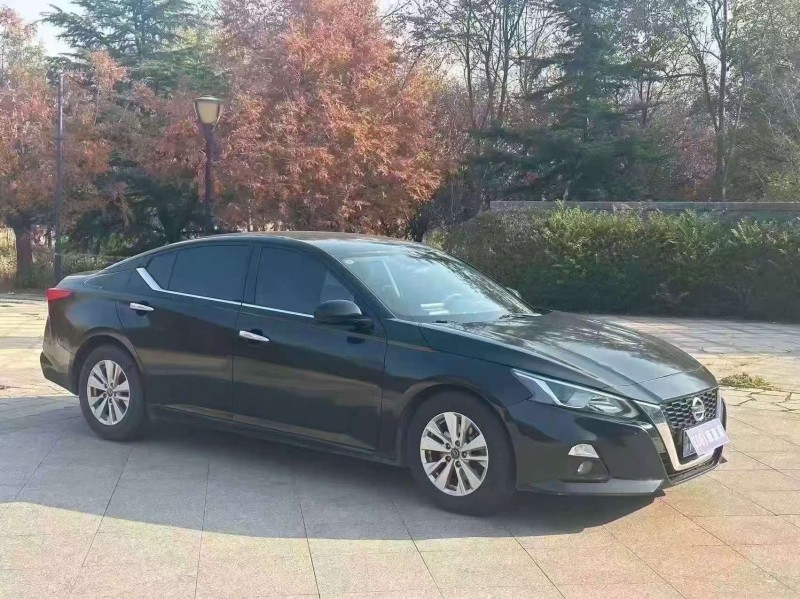 濰坊22年日產天籟2