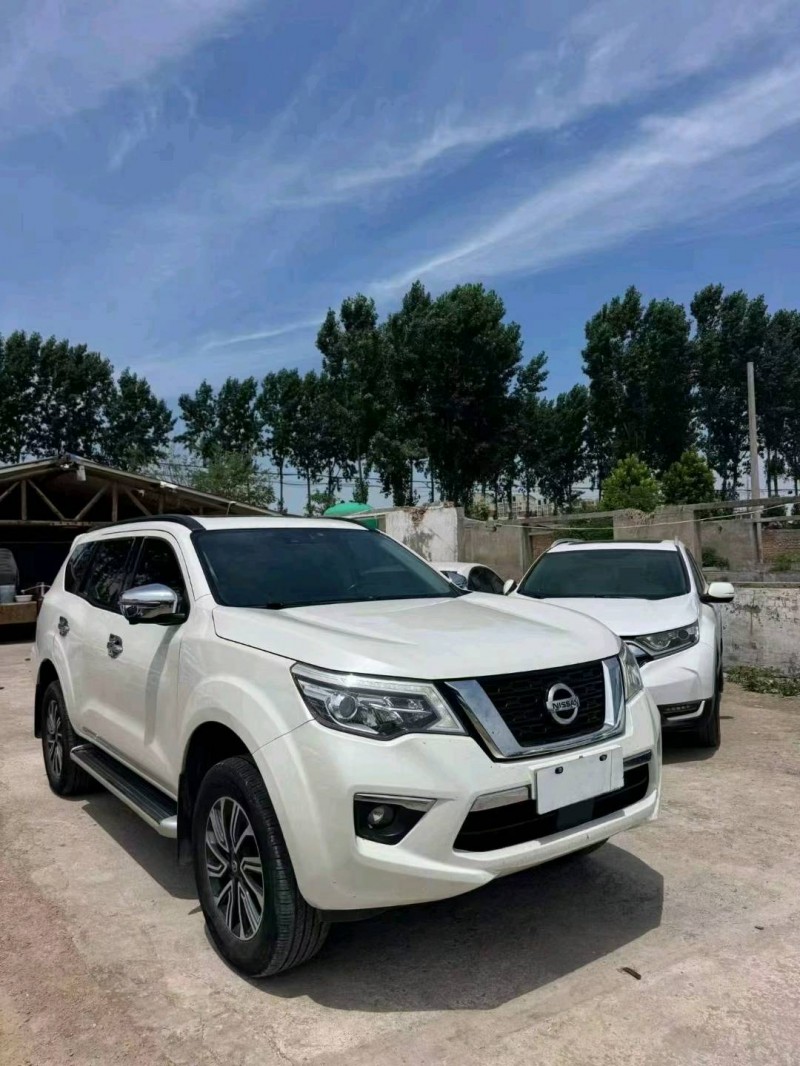 鶴壁19年日產途達3