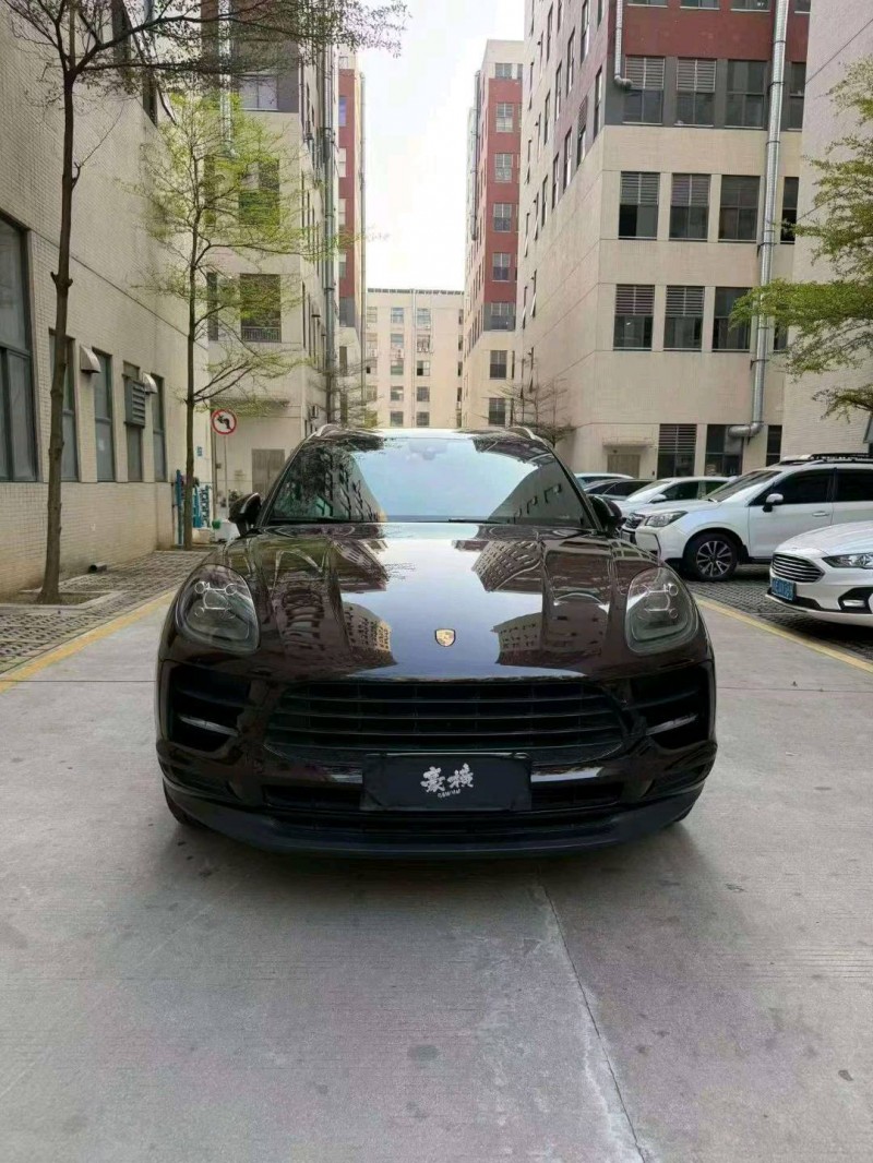 佛山21年保时捷Macan1