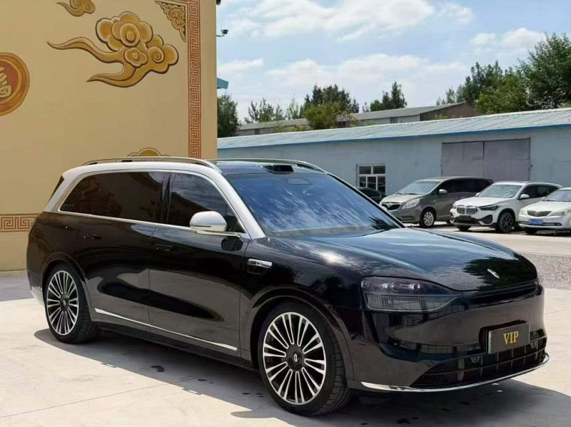 東營24年華為智選問界3