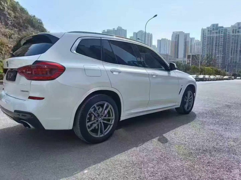 安順20年寶馬X36