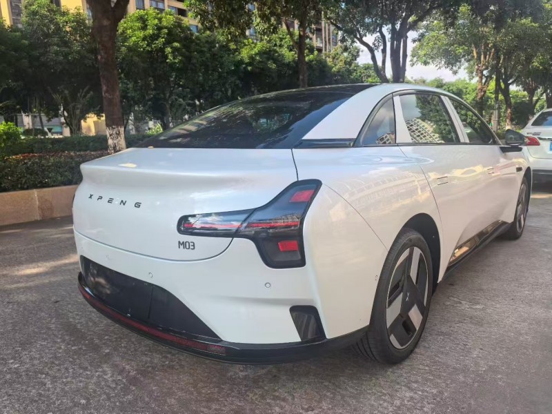 廣州26年小鵬汽車m037