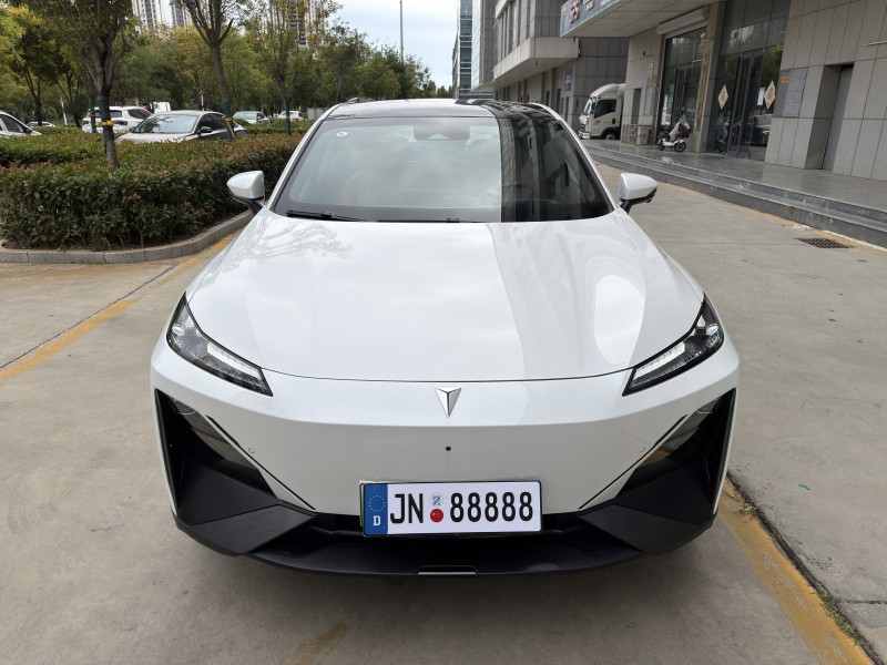濟寧23年長安汽車深藍1