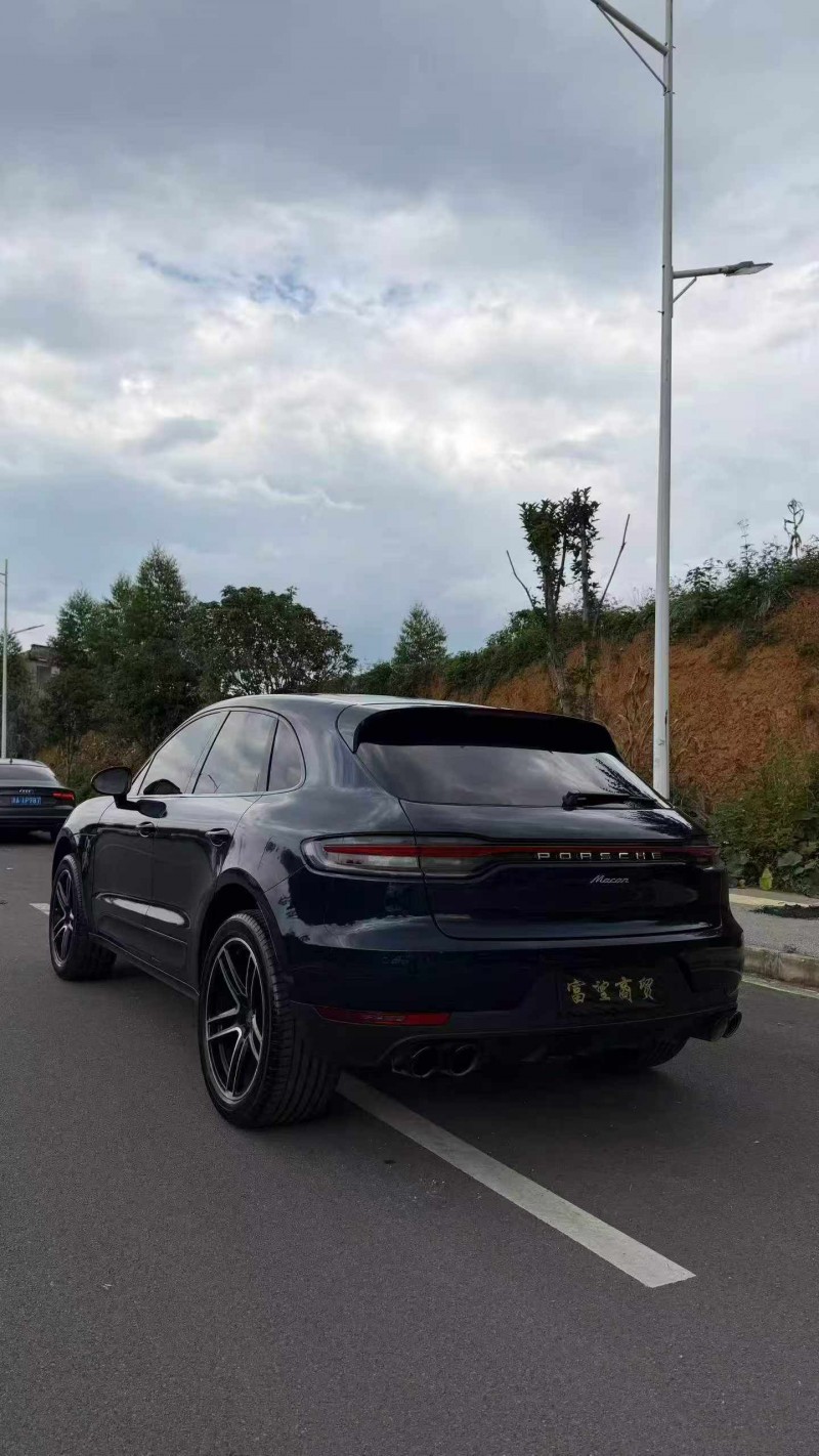 安順20年保時捷Macan8