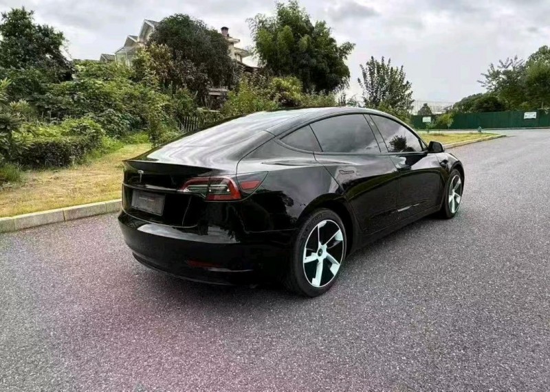九江23年特斯拉MODEL 38