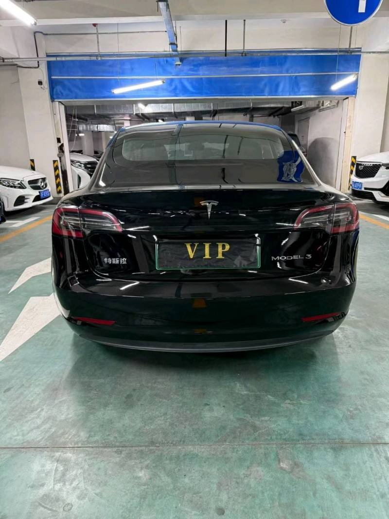 襄陽22年特斯拉MODEL 35
