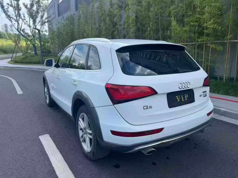 衢州18年奧迪Q59