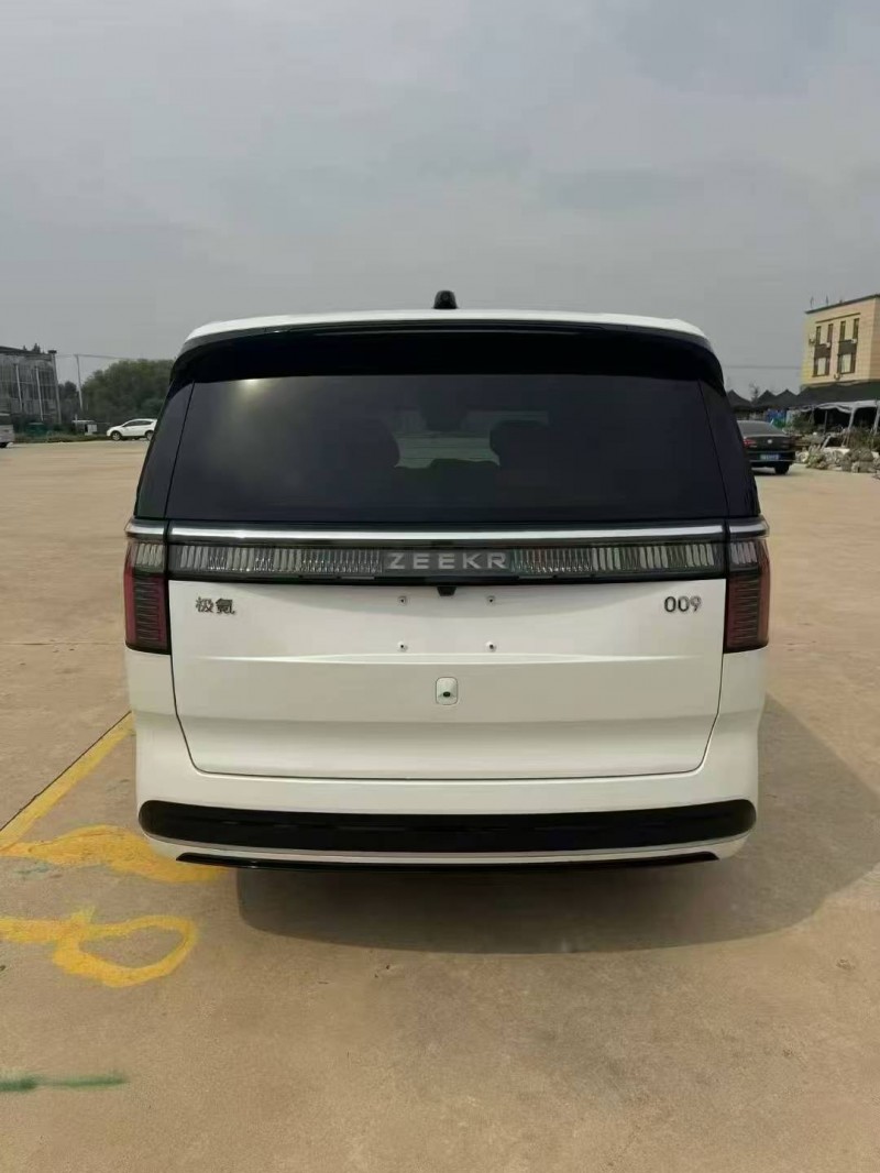 棗莊23年極氪汽車0099