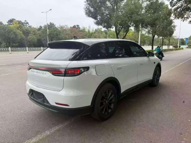 常德23年零跑汽車C118
