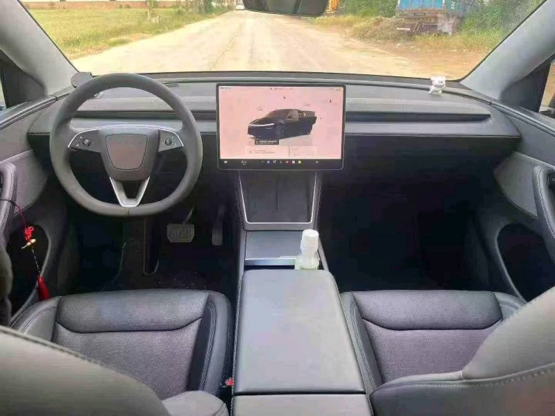 菏澤25年特斯拉MODEL Y7