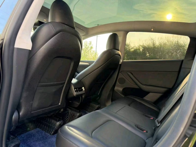 宿迁23年特斯拉MODEL Y4