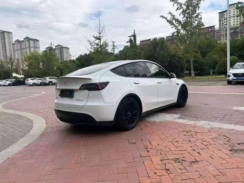 襄陽22年特斯拉MODEL Y9