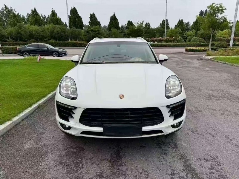棗莊15年保時捷Macan1