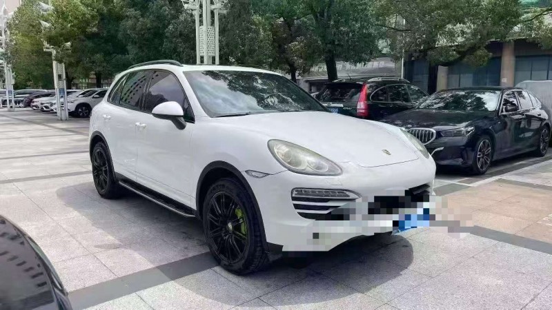 湖州13年保時捷卡宴2