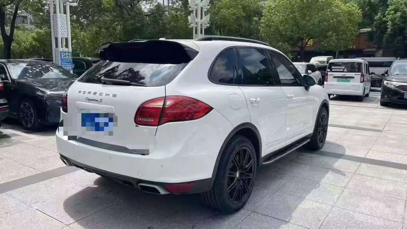湖州13年保時捷卡宴7