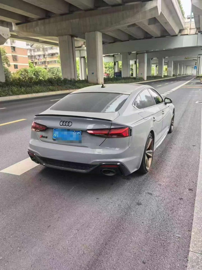 嘉兴23年奥迪RS58