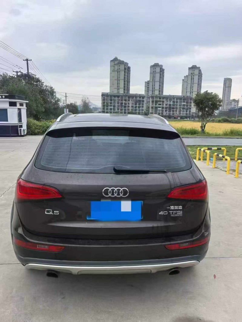 嘉兴17年奥迪Q59