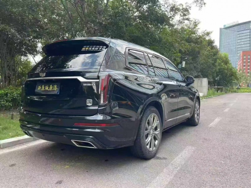 金华20年凯迪拉克XT69