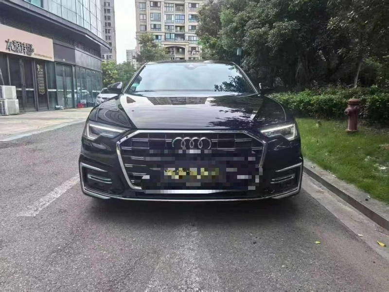 青岛25年奥迪A6L1
