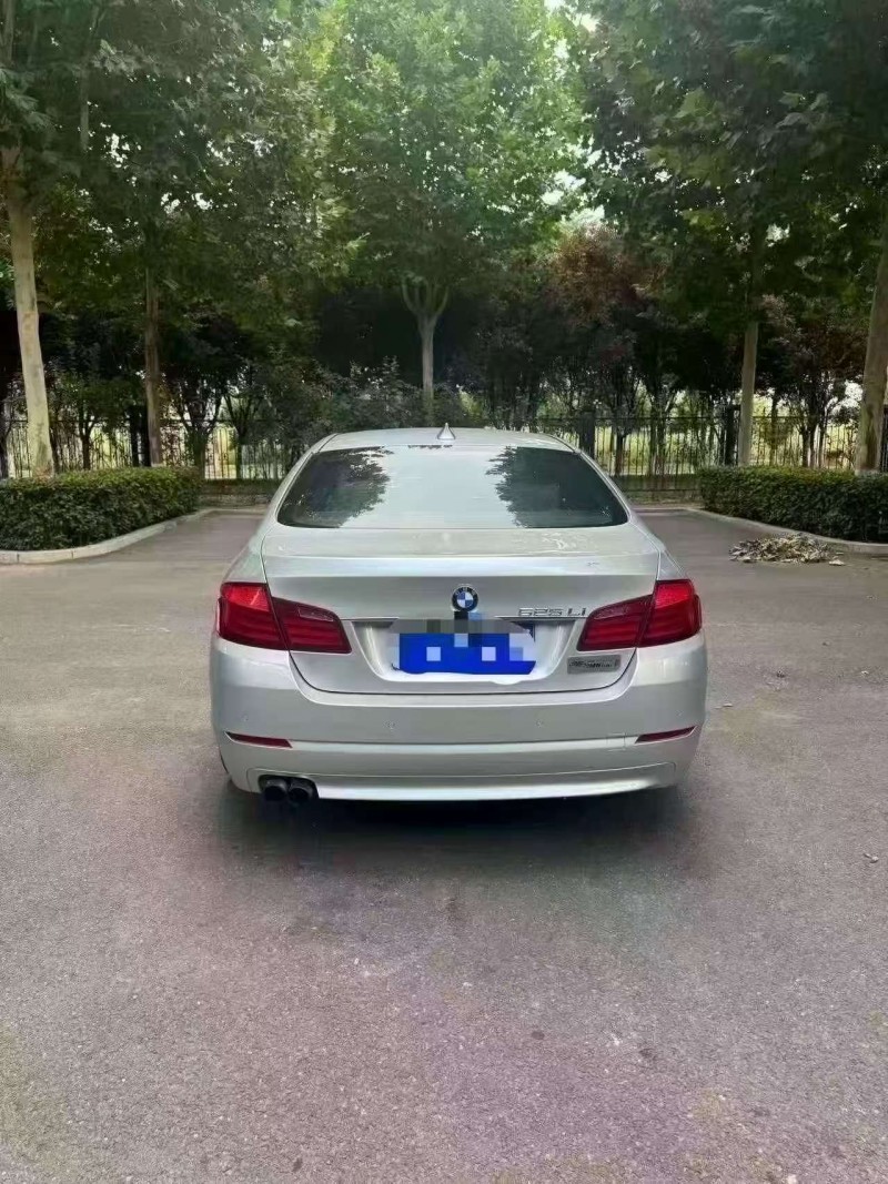 洛陽13年寶馬5系8