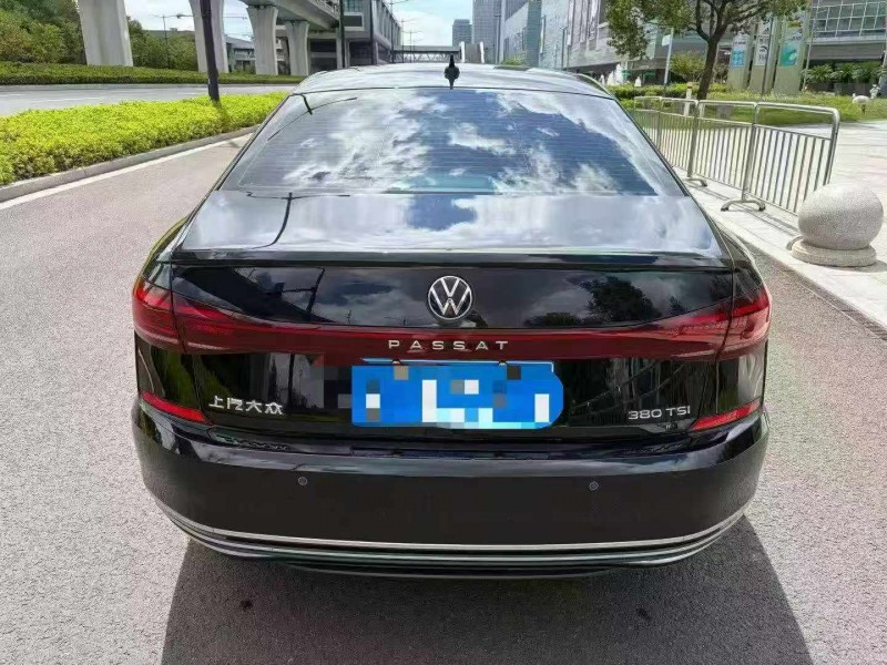 嘉興24年大眾帕薩特9