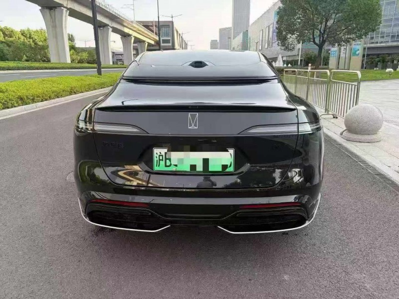 湖州25年阿維塔069