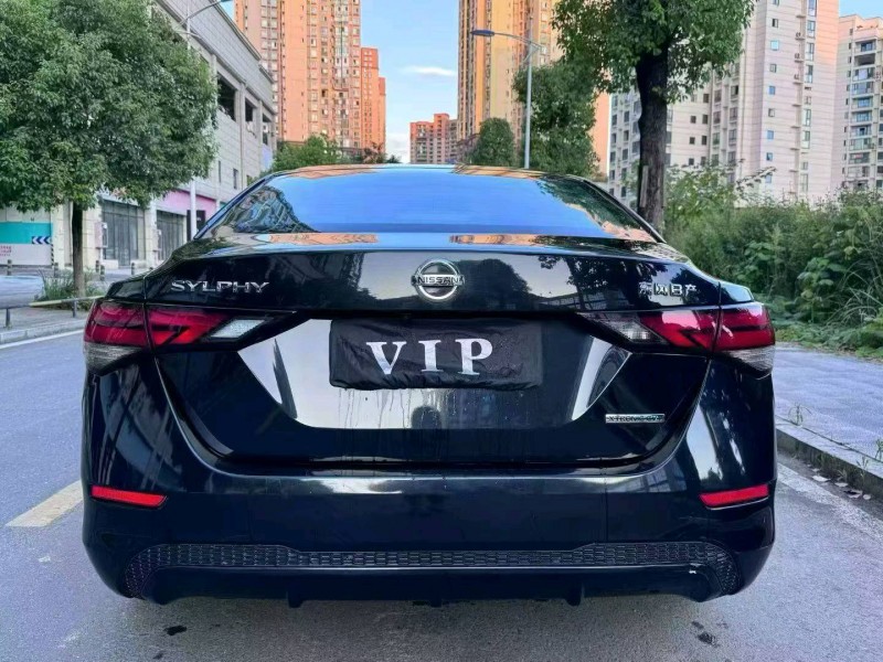 銅仁20年日產軒逸6