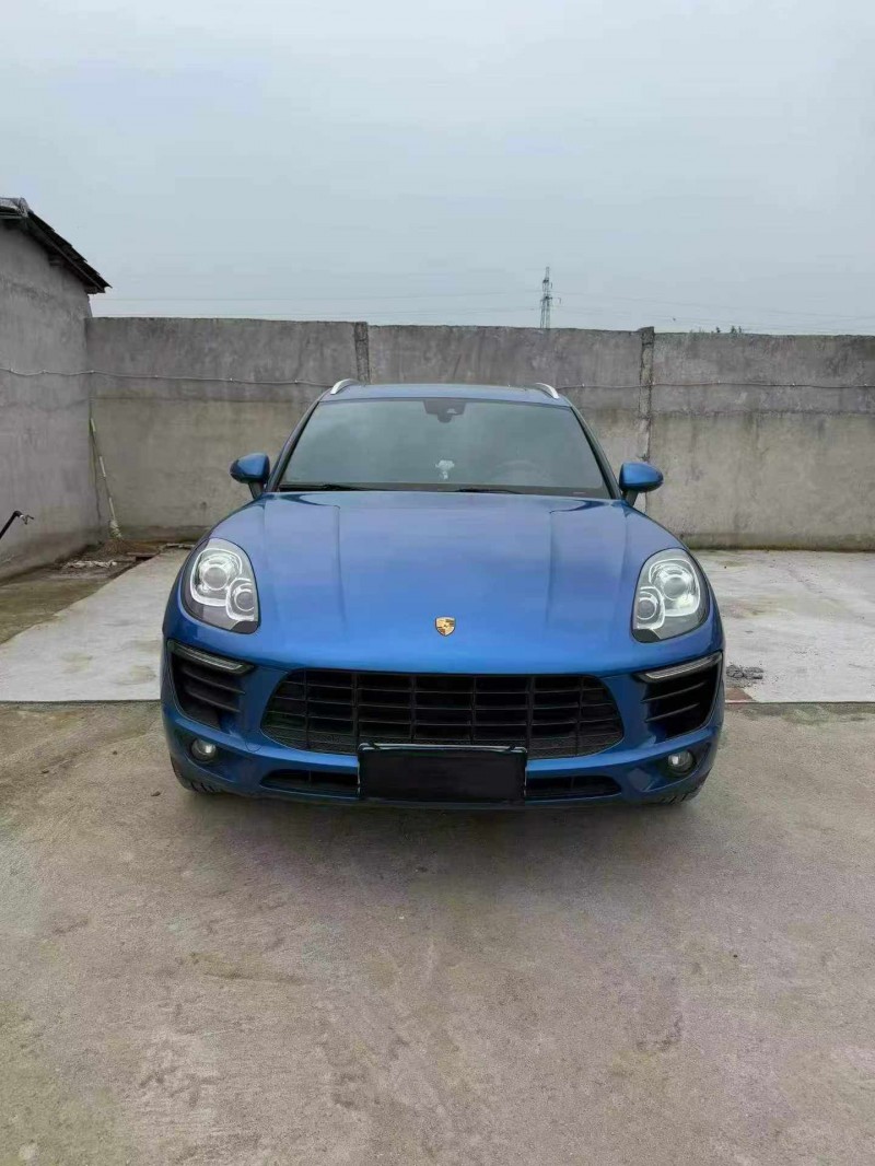 衢州17年保时捷Macan1