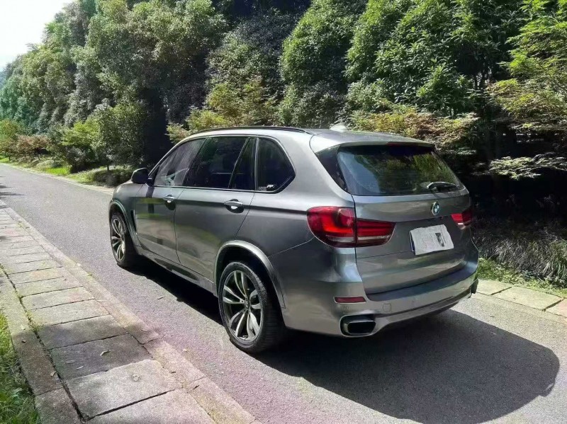 岳陽17年寶馬X57