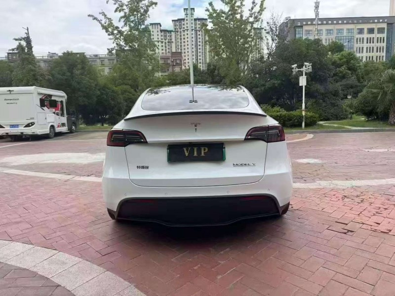 鹽城22年特斯拉MODEL Y9