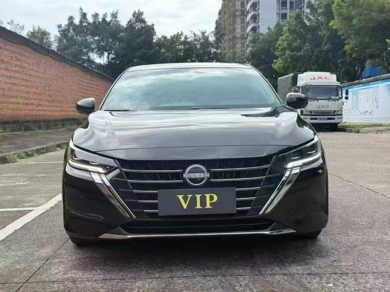 欽州25年日產軒逸1