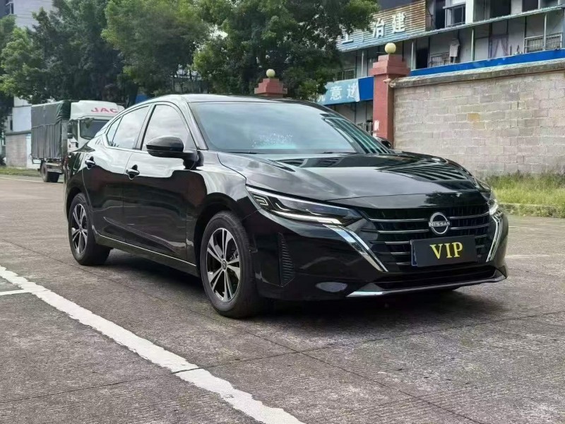 欽州25年日產軒逸3