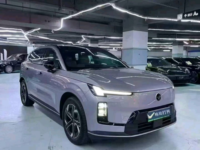 深圳25年沃爾沃XC702