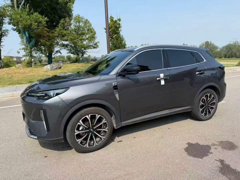 徐州25年長安汽車啟源3