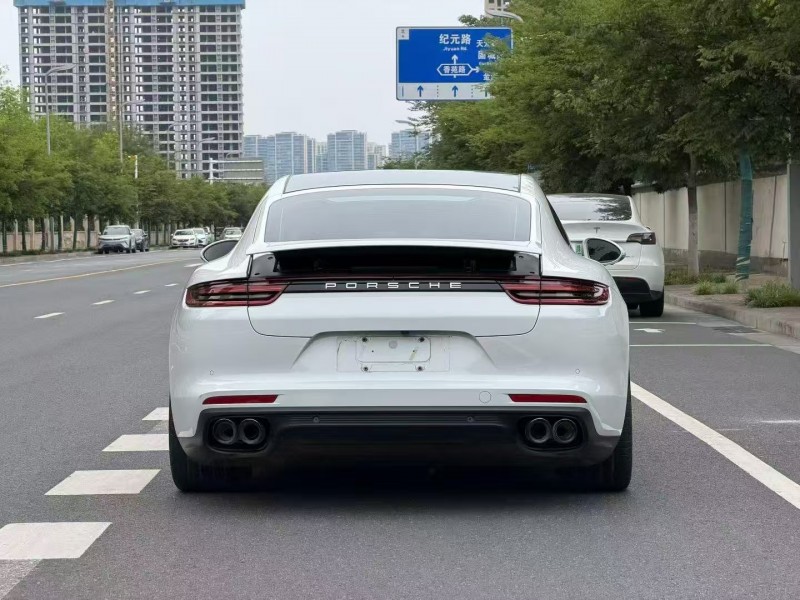 鄭州20年保時捷帕拉梅拉9