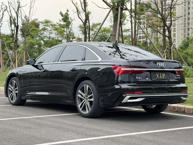 昆明23年奧迪A6L6