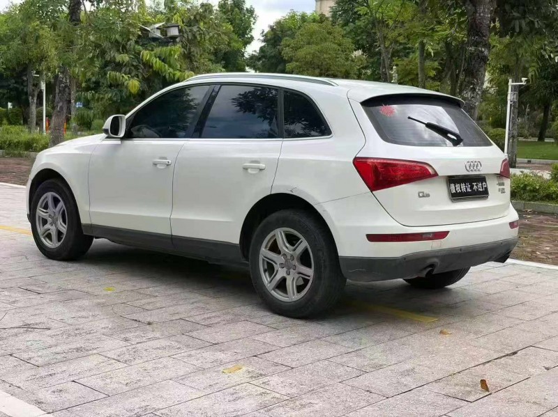 桂林12年奧迪Q57