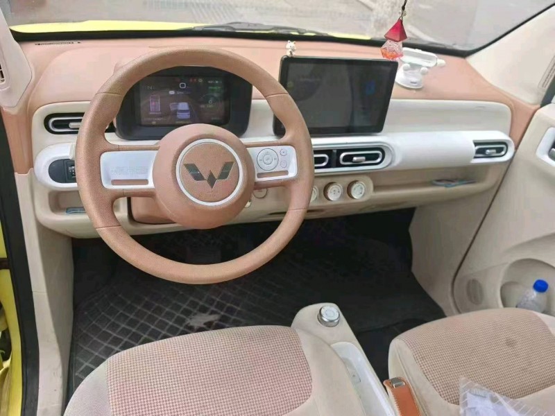 煙臺25年五菱汽車MINIEV馬卡龍8