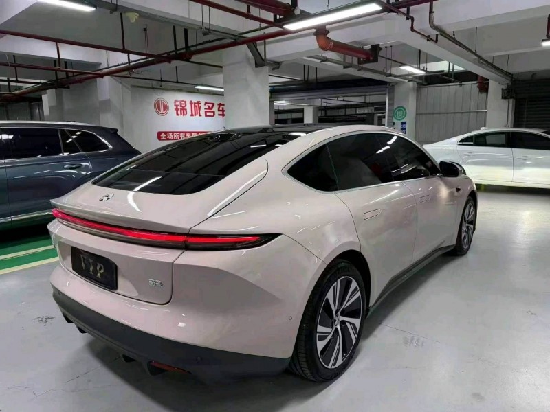 泸州24年蔚来ET57