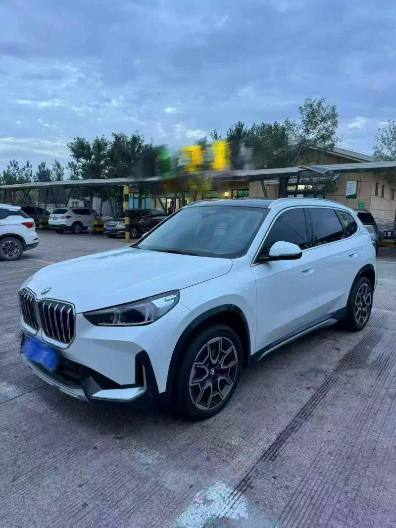 东营25年宝马X13