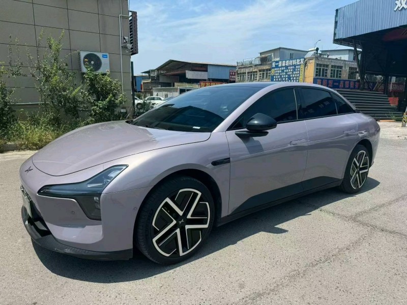 襄陽25年小鵬汽車m032