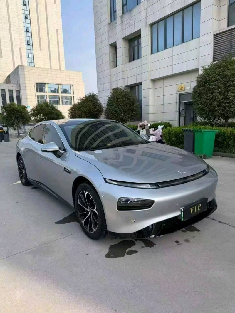 襄陽24年小鵬汽車p76