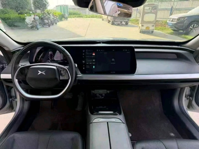 襄陽24年小鵬汽車p79