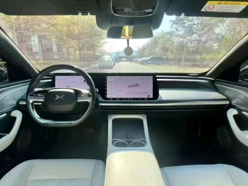 廣州23年小鵬汽車p74