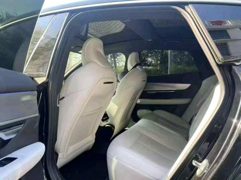 廣州23年小鵬汽車p75