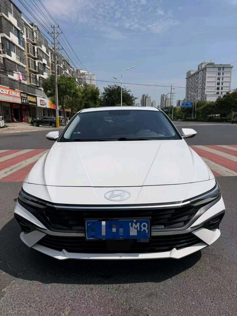 阜陽25年現代伊蘭特1